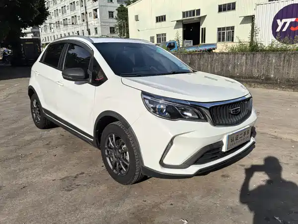 Geely Vision X3 2022