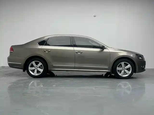 Volkswagen Passat 2015 — фото 8