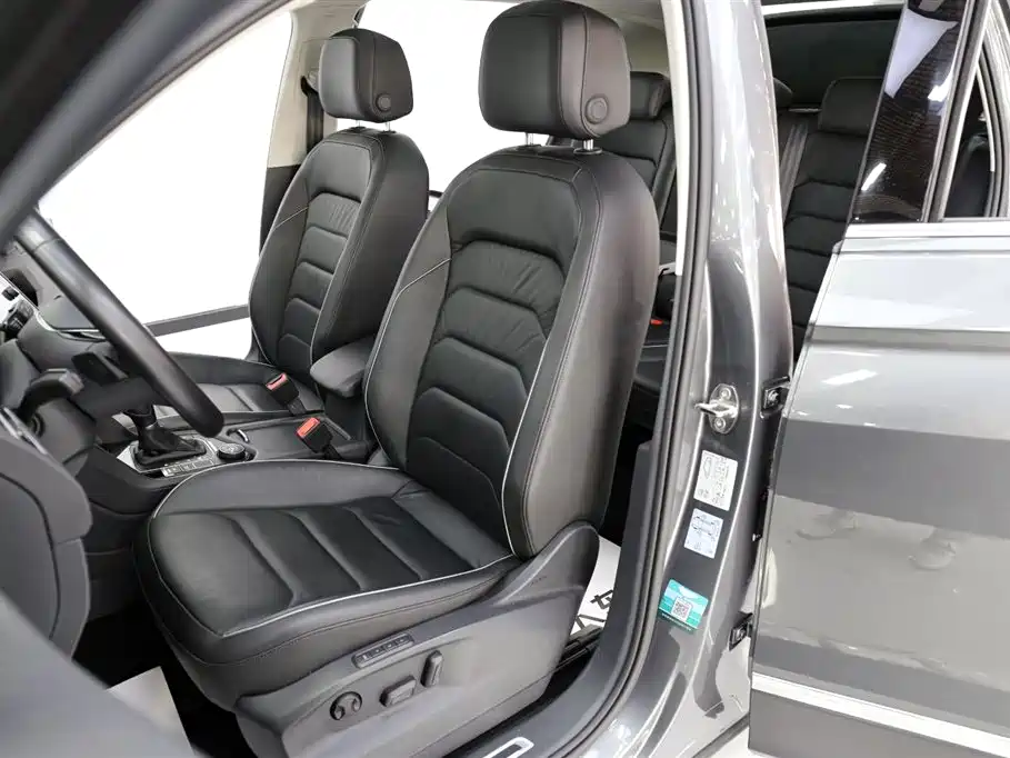 Volkswagen Tiguan 2019 — фото 7