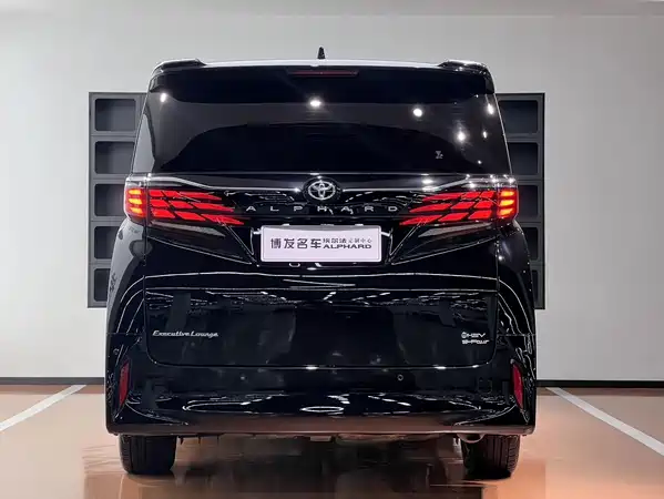 Toyota Alphard 2024