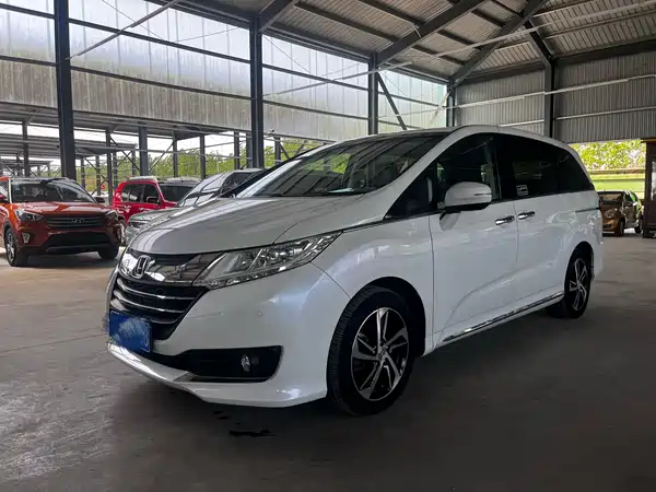 Honda Odyssey 2015