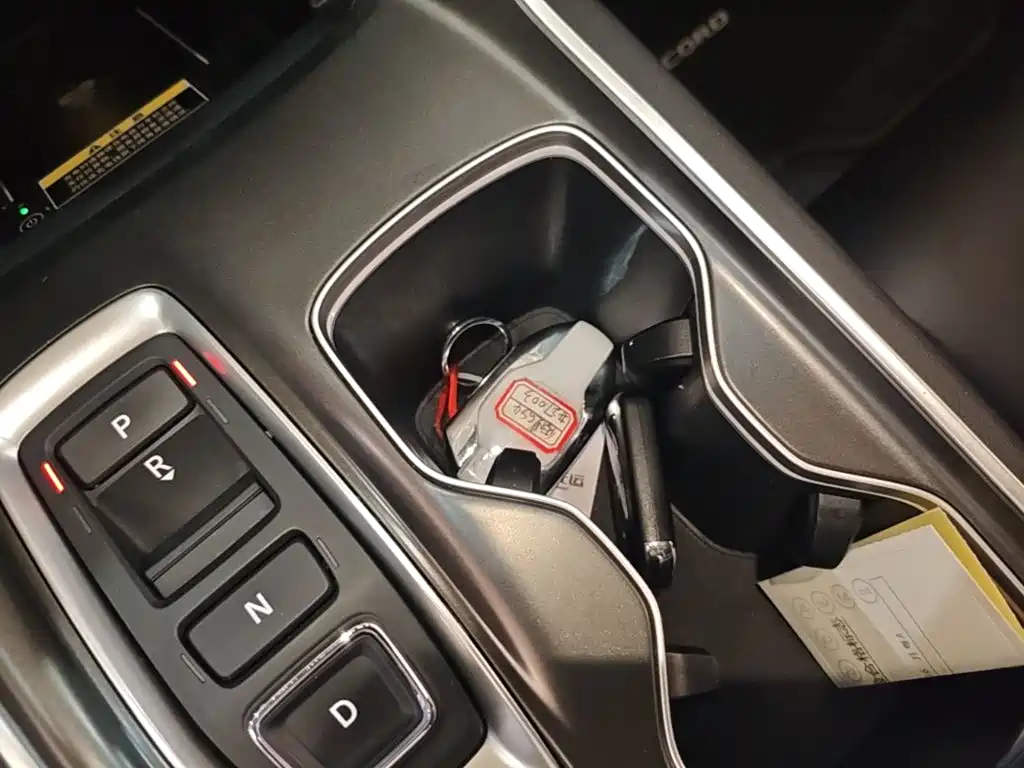 Honda Accord 2022 — фото 15