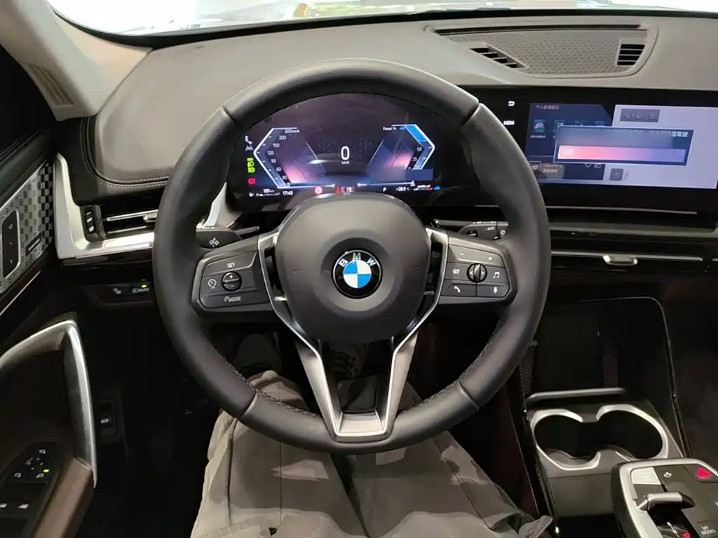BMW X1 2025 — фото 11