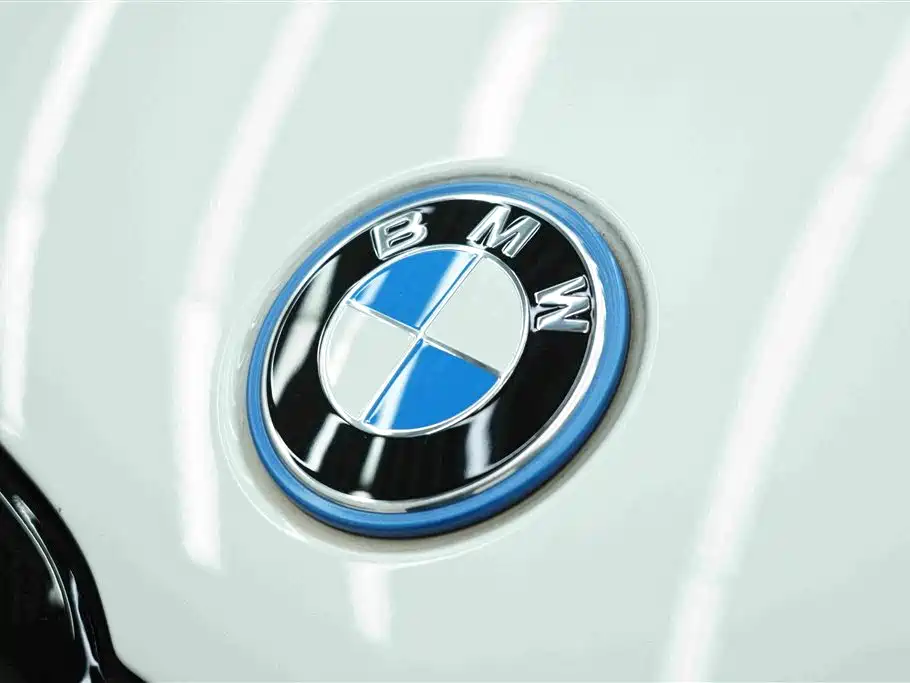 BMW i3 2024