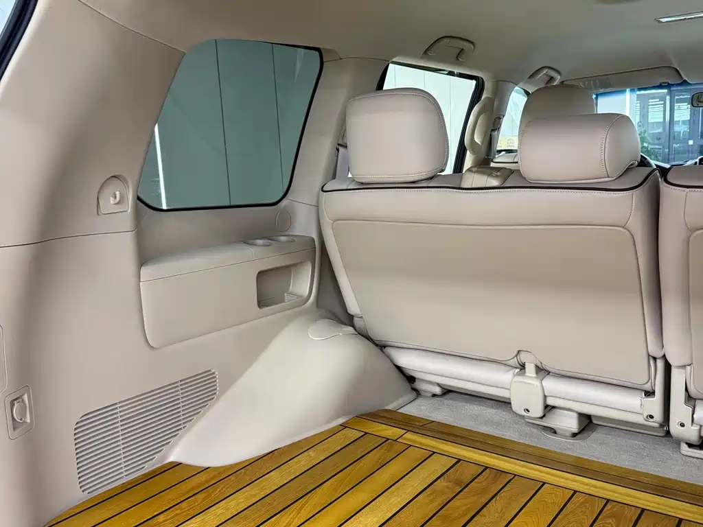 Toyota Land Cruiser 2015 — фото 14