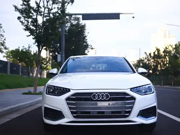 Audi A4L 2022