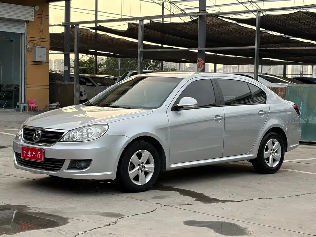 Volkswagen Lavida 2013