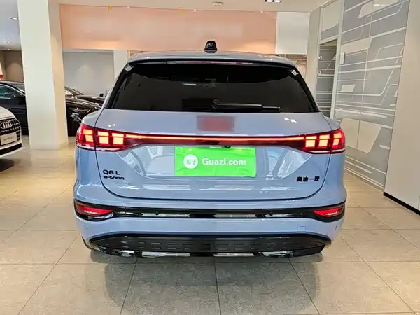 Audi Q6L E-Tron 2025