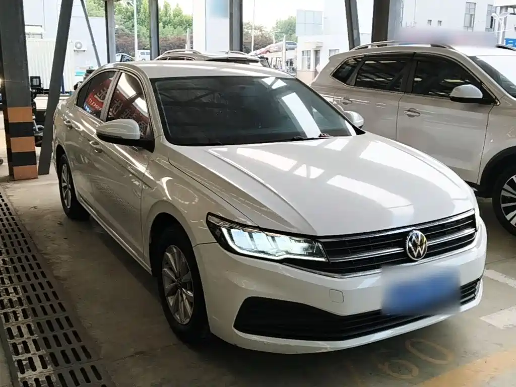 Volkswagen Bora 2023
