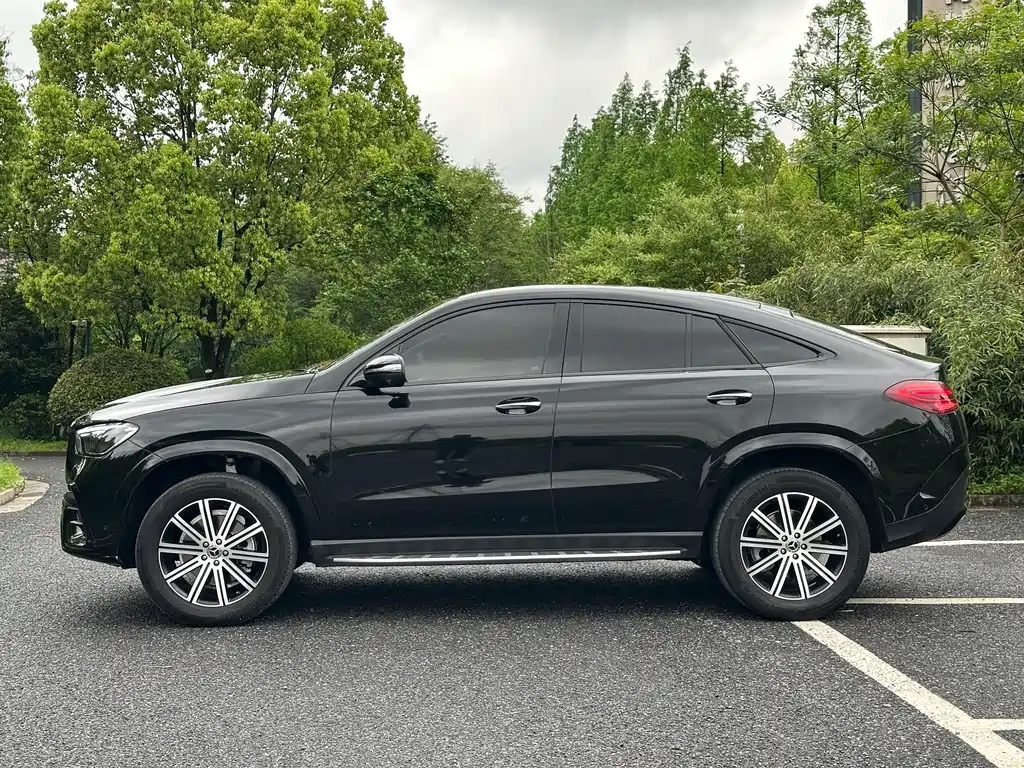Mercedes-Benz GLE Coupe 2024 — фото 4