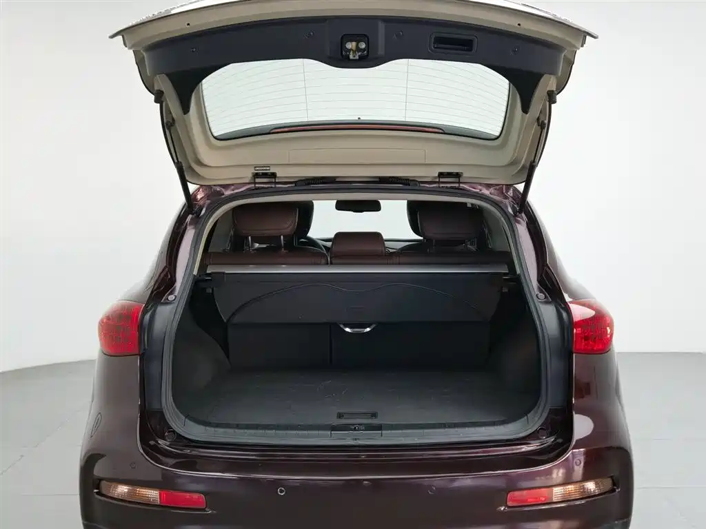 Infiniti QX50 2017 — фото 16