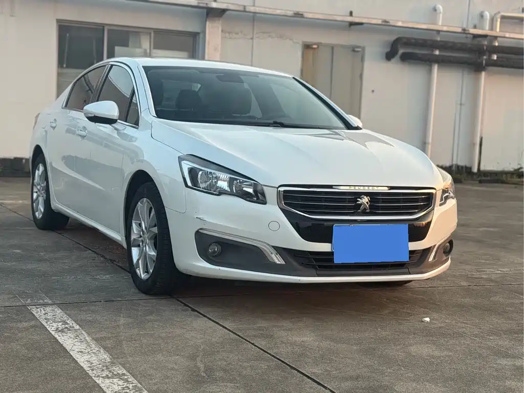 Peugeot 508 2015 — фото 3