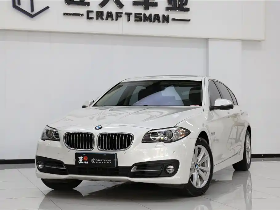 BMW 5 Series 2015 — фото 2