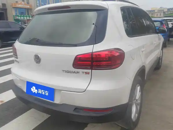 Volkswagen Tiguan 2015