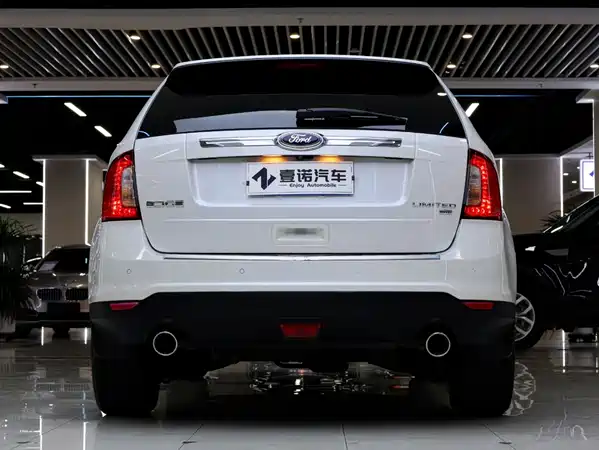 Ford Edge 2015