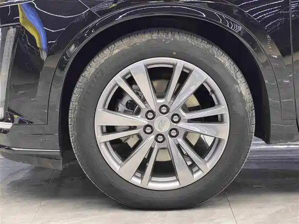 Cadillac XT6 2021