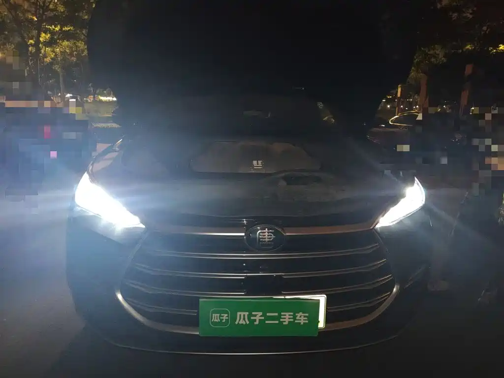 BYD Tang New Energy 2023 — фото 11