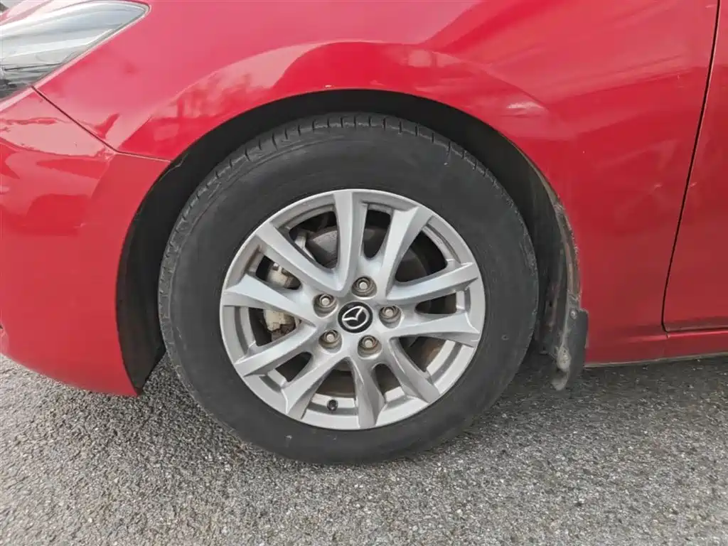 Mazda 3 Axela 2017 — фото 23