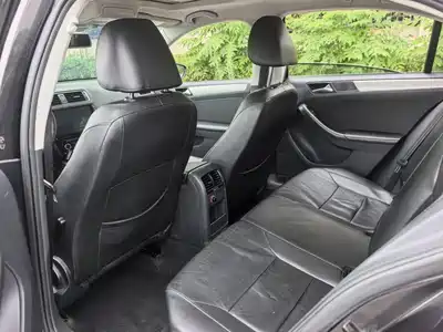 Volkswagen Sagitar 2014