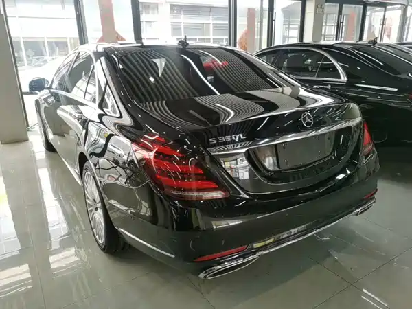Mercedes-Benz S-Class 2020