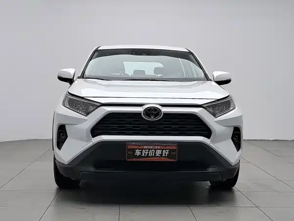 Toyota RAV4 2024