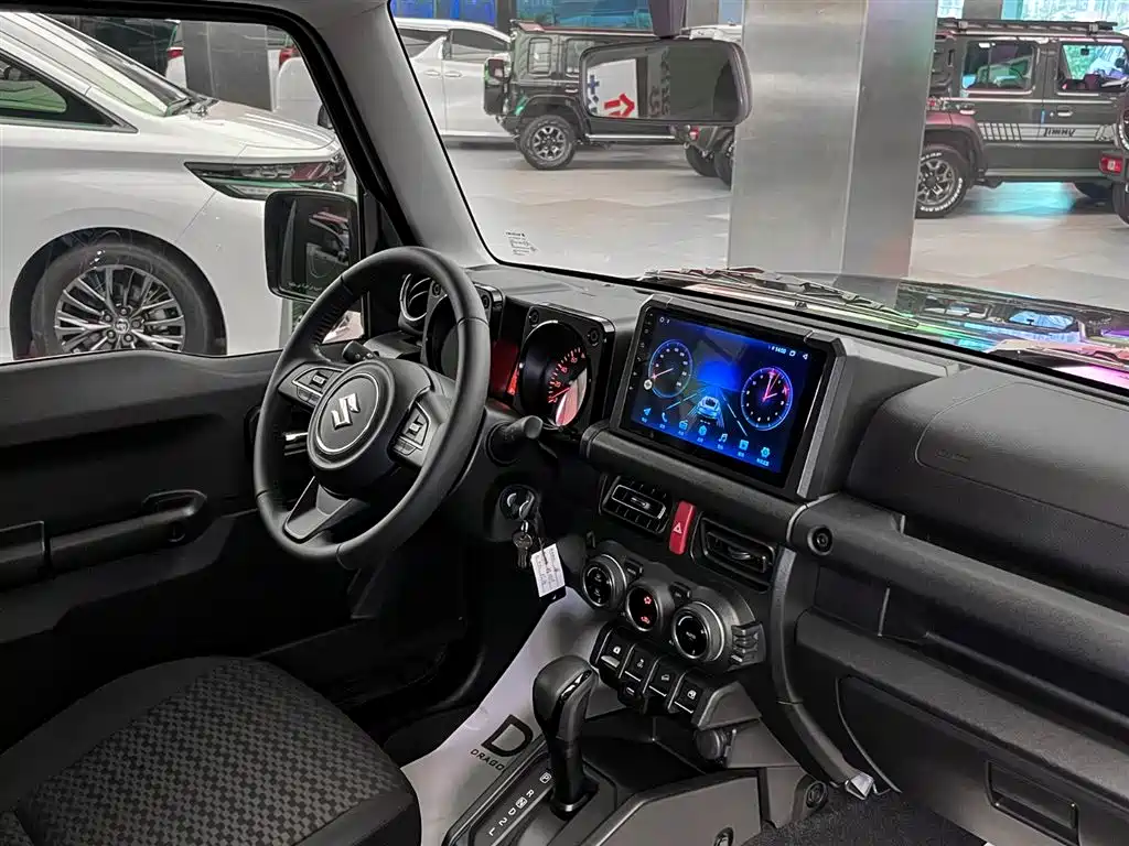 Suzuki Jimny 2026 — фото 16