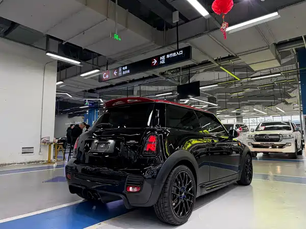 MINI JCW 2013