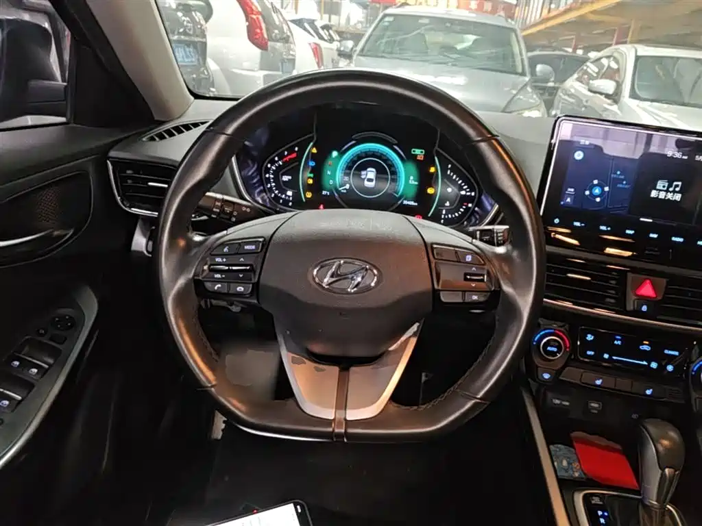 Hyundai Fista 2019 — фото 11