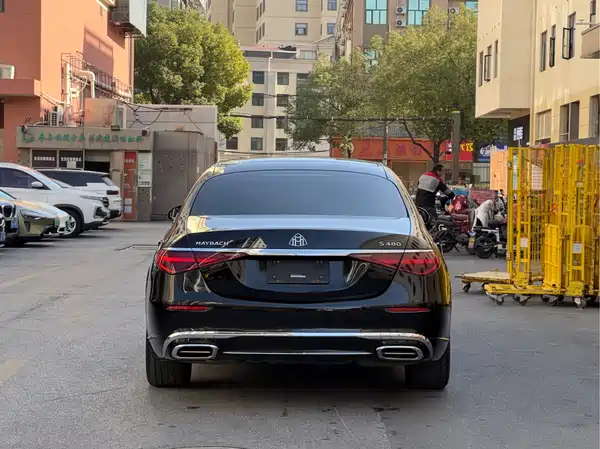 Mercedes-Benz Maybach S-Class 2023