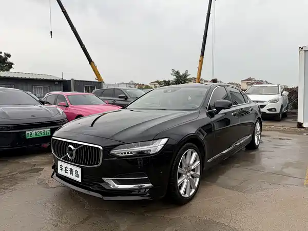 Volvo S90 2019