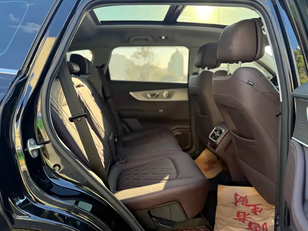 Chery Tiggo 8 PRO 2023 — фото 12