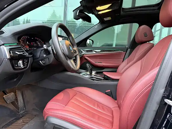BMW 5 Series 2020