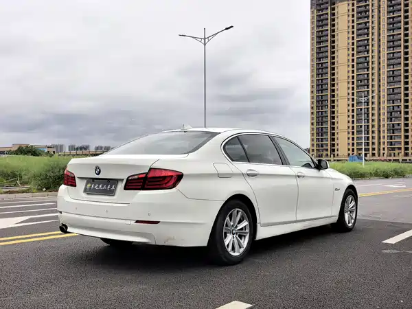 BMW 5 Series 2012