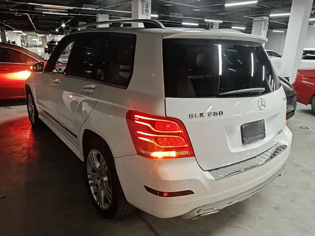Mercedes-Benz GLK-Class 2015