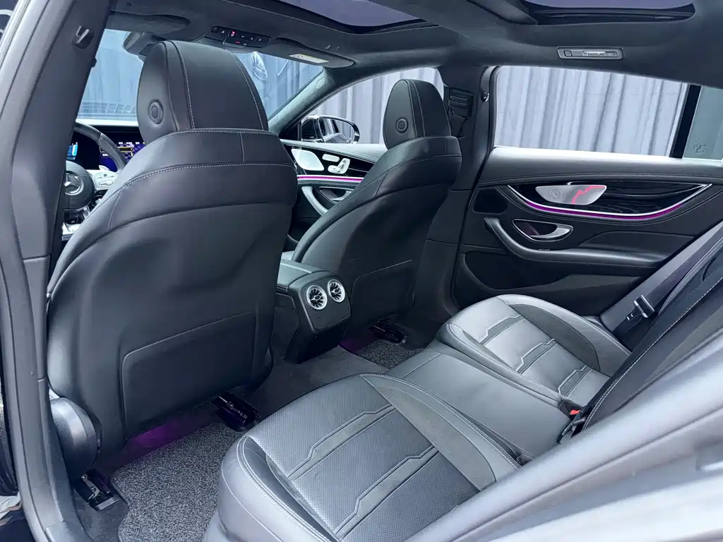 Mercedes-Benz AMG GT 2021 — фото 12