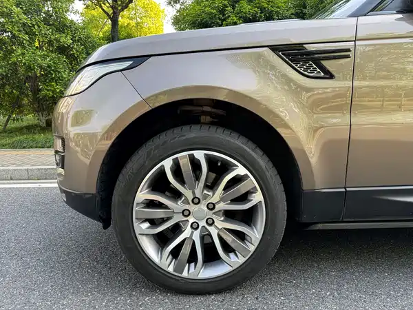 Land Rover Range Rover Sport 2016