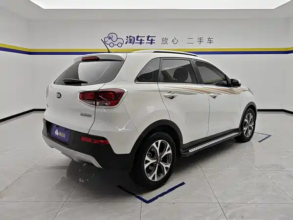 Kia KX3 2015