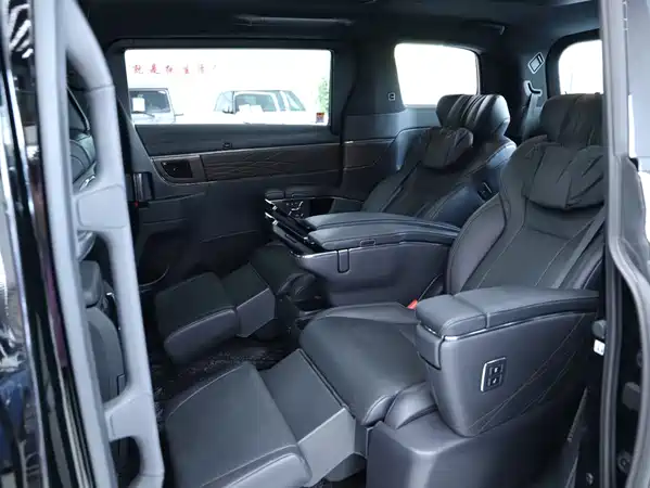 Toyota Alphard 2024