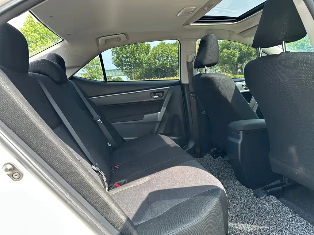 Toyota Levin 2015 — фото 11