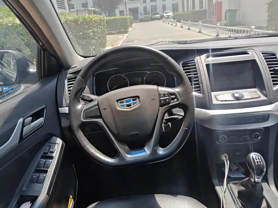 Geely Vision 2016 — фото 15