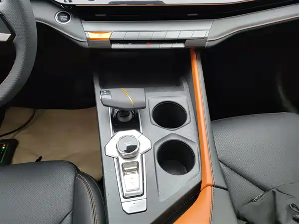Changan UNI-V 2022