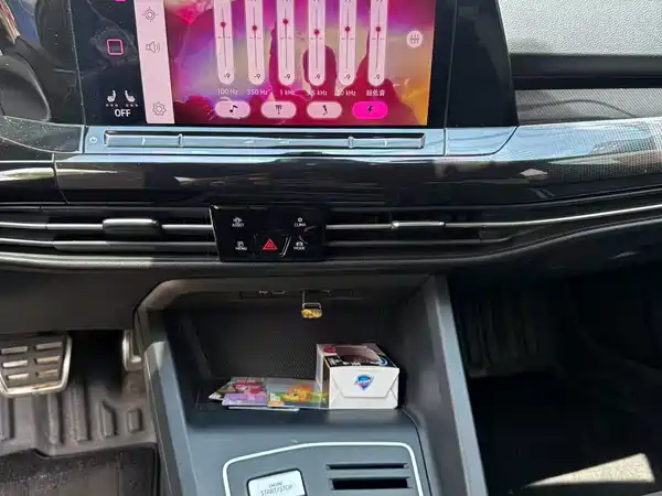 Volkswagen Golf 2023