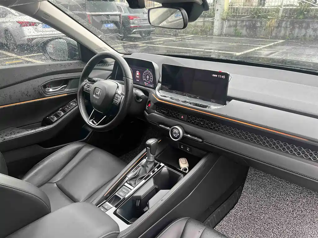 Honda Accord 2023 — фото 16