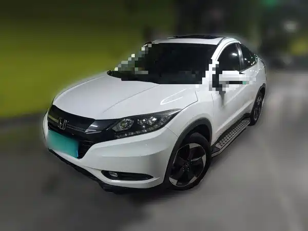 Honda Vezel 2016