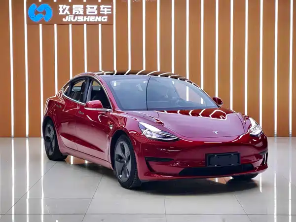 Tesla Model 3 2020