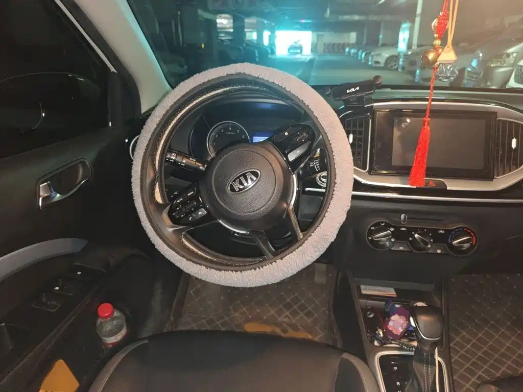 Kia KX1 2021