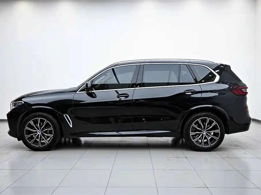 BMW X5 2023 — фото 5