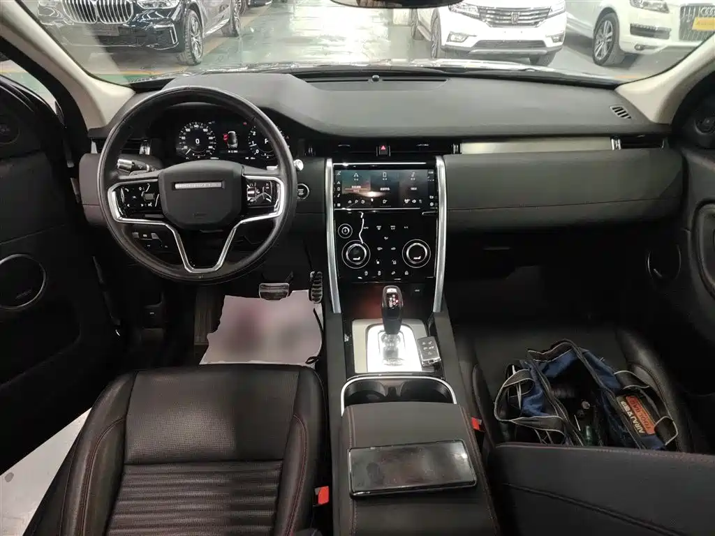 Land Rover Discovery Sport 2022 — фото 10