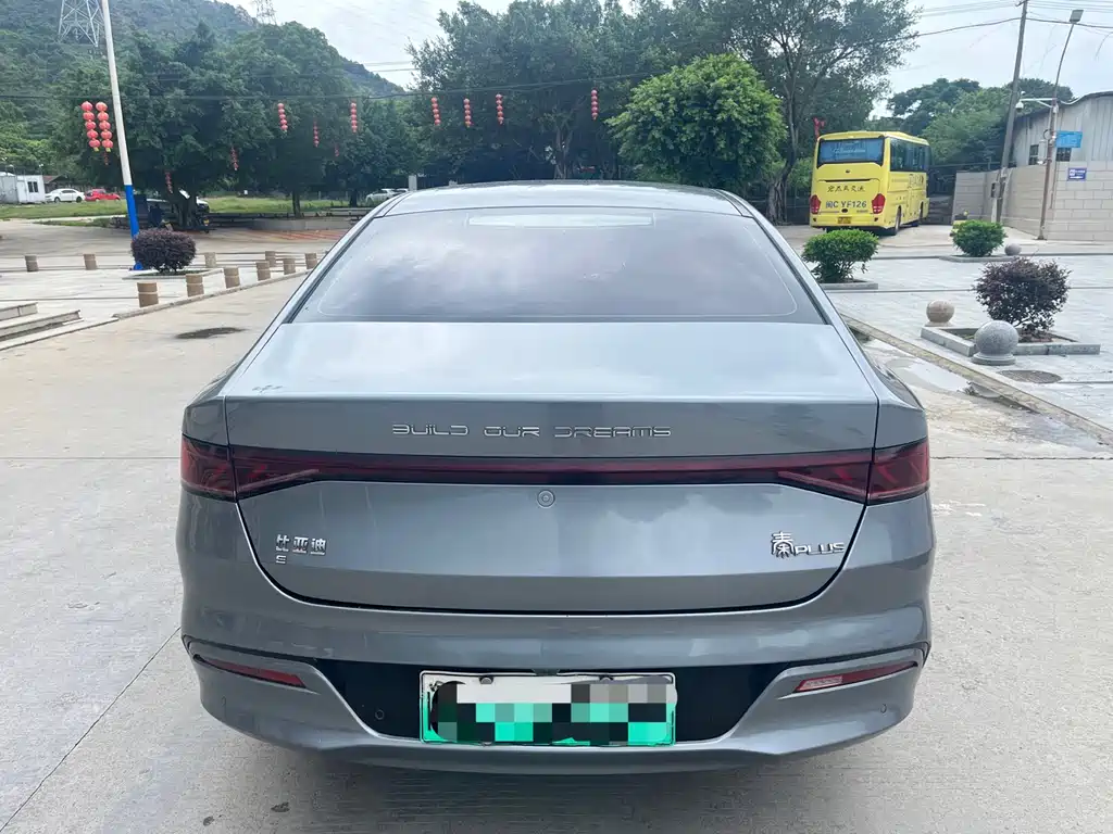 BYD Qin PLUS 2022 — фото 8