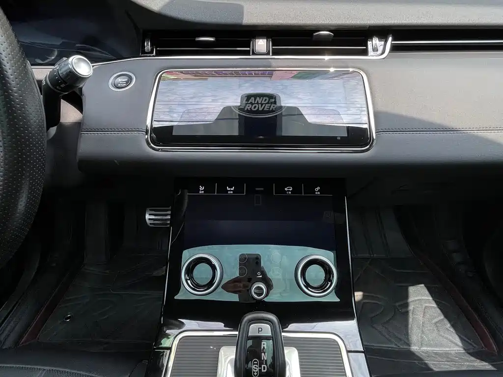 Land Rover Evoque 2020 — фото 18